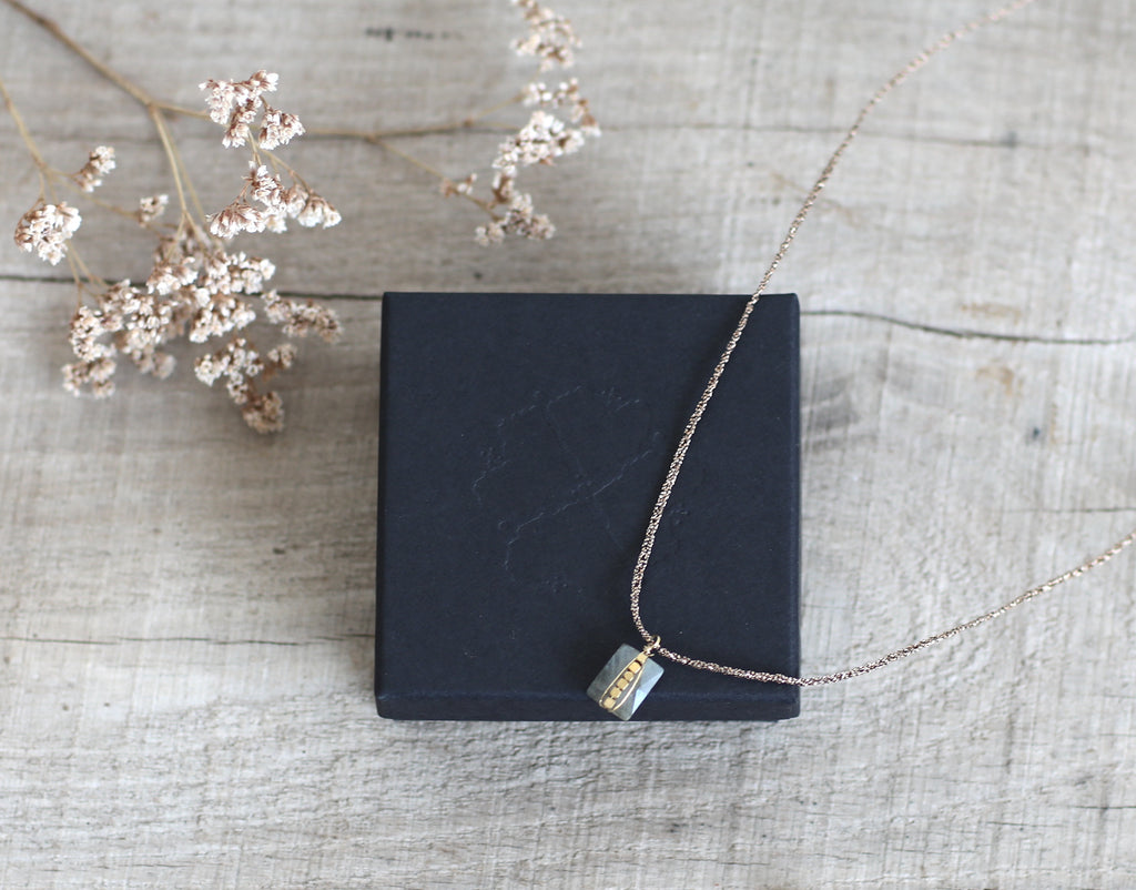 Collier Giens