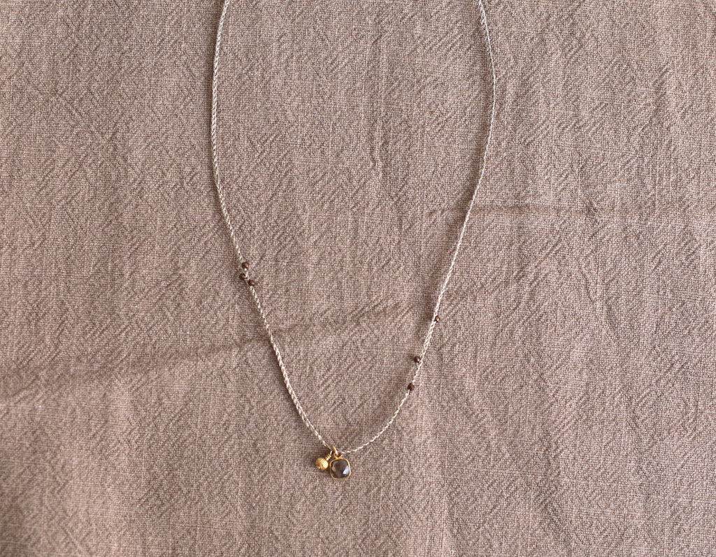 Collier Éthéré